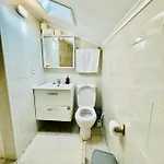 Eddie Rooftop Center Apartman