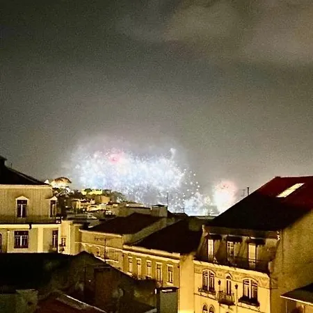 Eddie Rooftop Center * リスボン