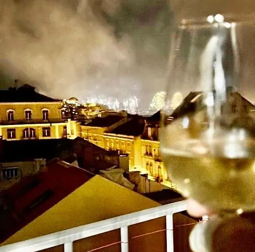 דירה Eddie Rooftop Center *