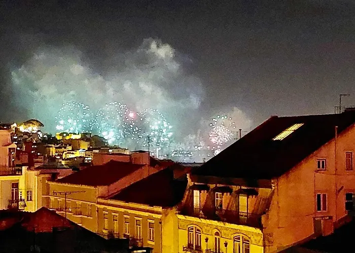 Eddie Rooftop Center ליסבון