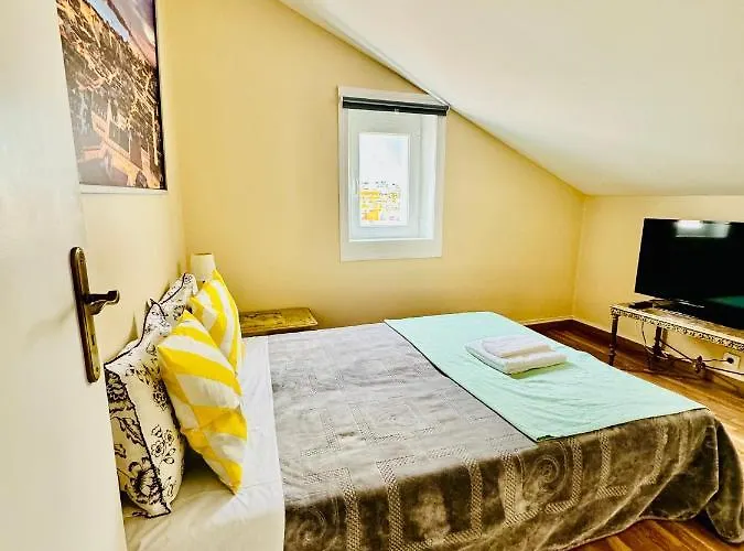 Eddie Rooftop Center * ליסבון